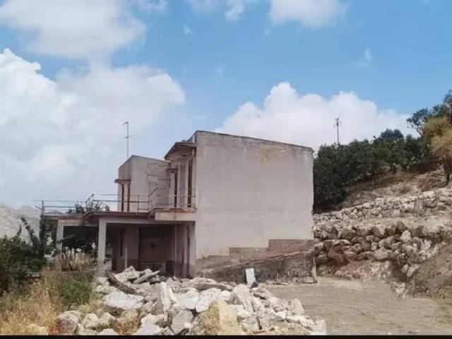 Villa Indipendente in vendita a Raffadali, Sicilia