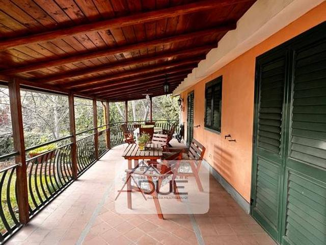 Villa Indipendente in vendita a Rocca, Ragalna