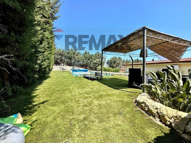 Villa Indipendente in vendita a Ragusa, Sicilia