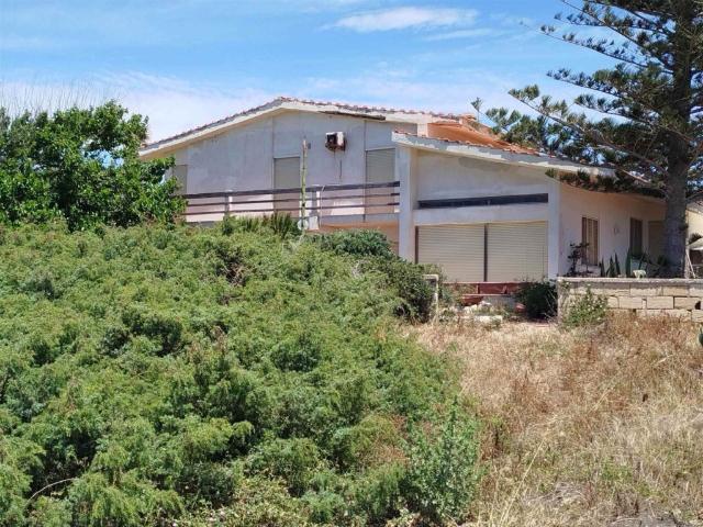 Villa Indipendente in vendita a Torre di Mezzo, Santa Croce Camerina