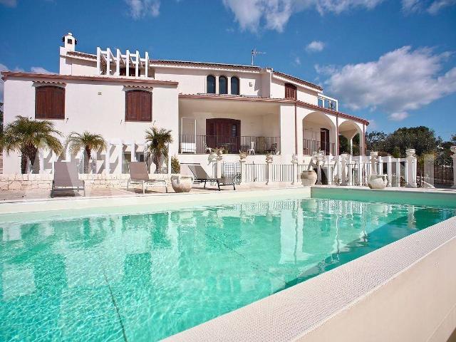 Villa Indipendente in vendita a Castellana Nuova, Ragusa