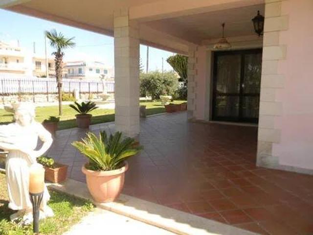 Villa Indipendente in vendita a Castellana Nuova, Ragusa