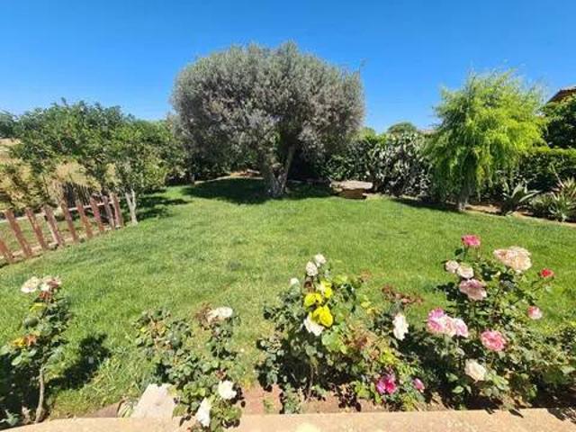 Villa Indipendente in vendita a Ragusa, Sicilia