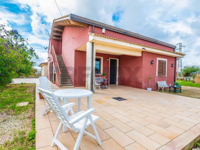 Villa Indipendente in vendita a Ragusa, Sicilia