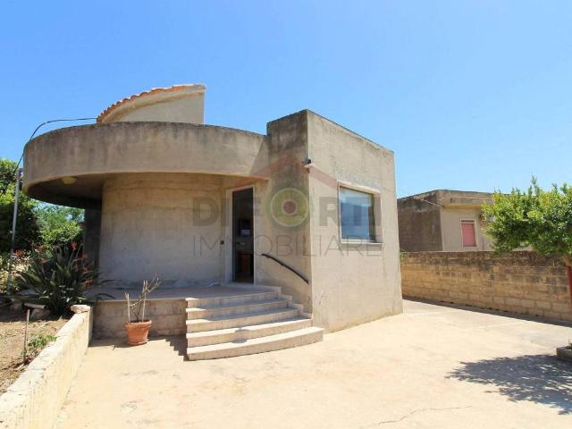 Villa Indipendente in vendita a Castellana Nuova, Ragusa