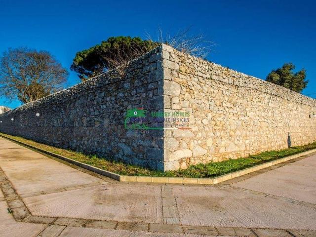 Villa Indipendente in vendita a Ragusa, Sicilia