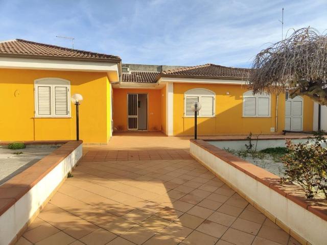 Villa Indipendente in vendita a Ragusa, Sicilia