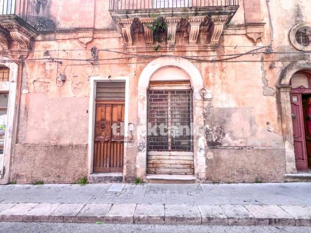 Villa Indipendente in vendita a Ragusa Ibla, Ragusa