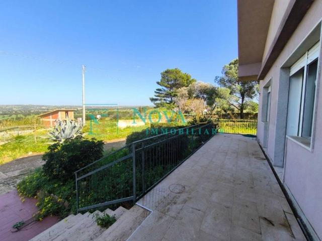 Villa Indipendente in vendita a Ragusa, Sicilia