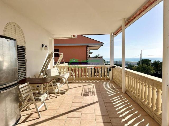 Villa Indipendente in vendita a Ragusa, Sicilia