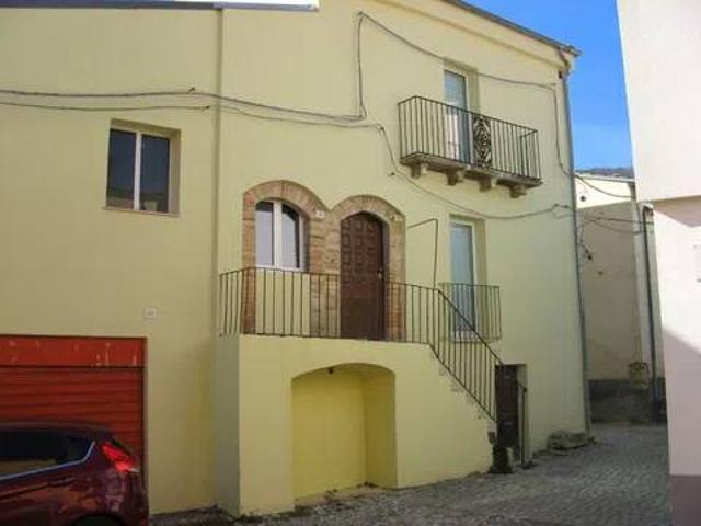 Villa Indipendente in vendita a Unione dei comuni Terre dei Peligni, Raiano