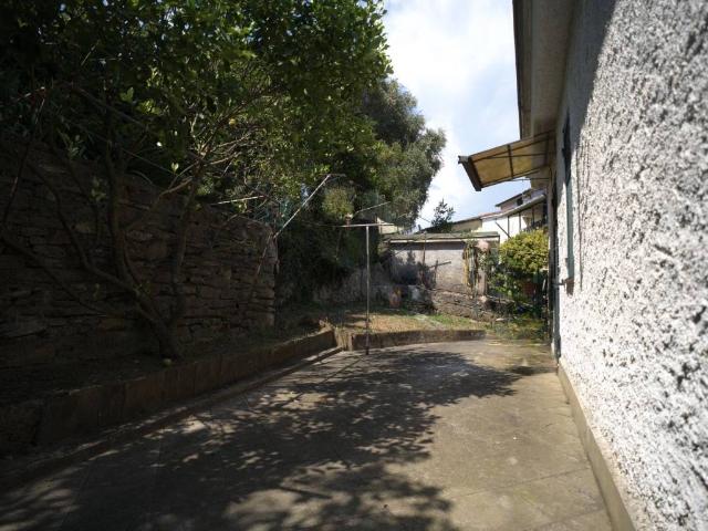 Villa Indipendente in vendita a San Massimo, Rapallo