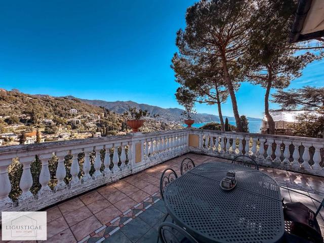Villa Indipendente in vendita a San Michele di Pagana, Rapallo