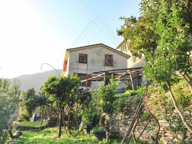 Villa Indipendente in vendita a Il Piano, Rapallo