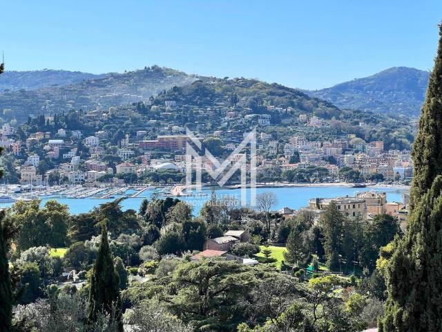 Villa Indipendente in vendita a Seglio, Rapallo