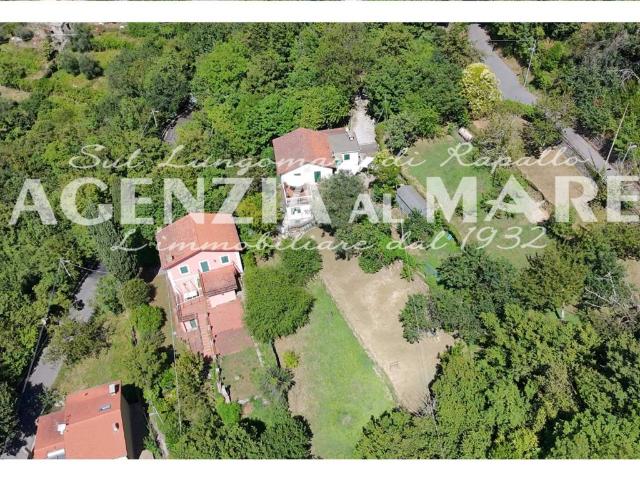 Villa Indipendente in vendita a Rapallo, Liguria
