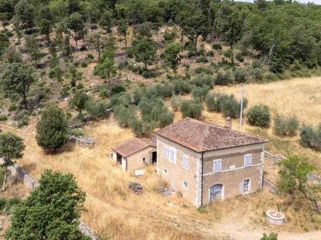 Villa Indipendente in vendita a Rapolano Terme, Toscana