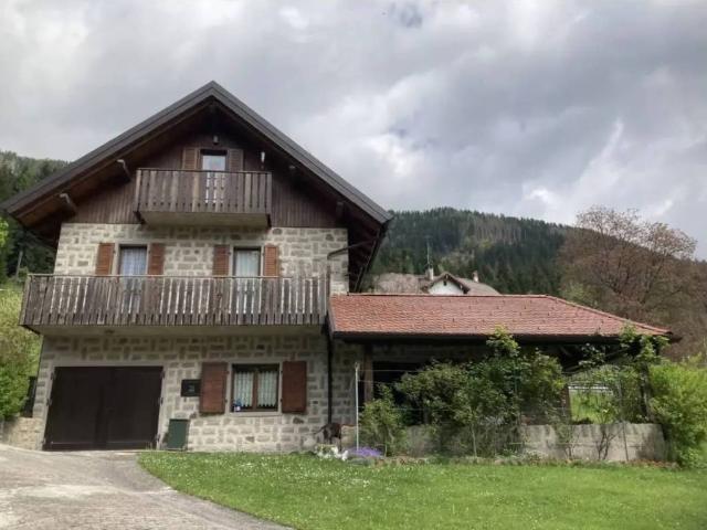Villa Indipendente in vendita a Ravascletto / Ravasclêt, Udine / Udin / Videm