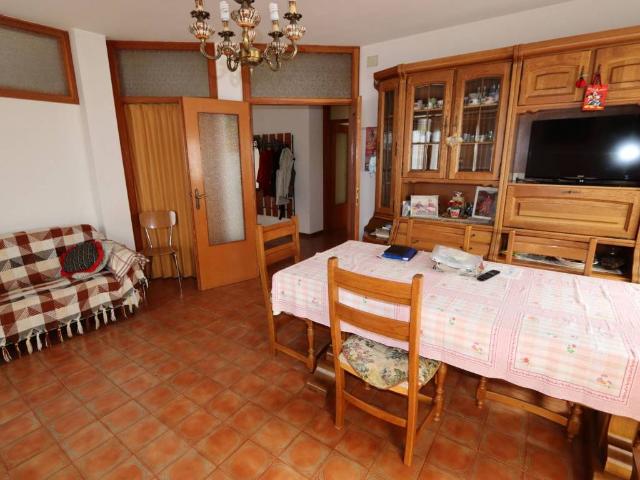 Villa Indipendente in vendita a Ravascletto, Friuli-Venezia Giulia