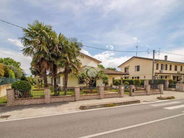 Villa Indipendente in vendita a Ravenna, Reggio Emilia