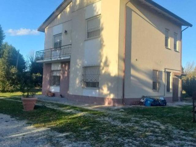 Villa Indipendente in vendita a Unione dei comuni della Bassa Romagna, Ravenna