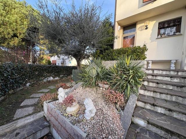 Villa Indipendente in vendita a Vicoli, Ravenna