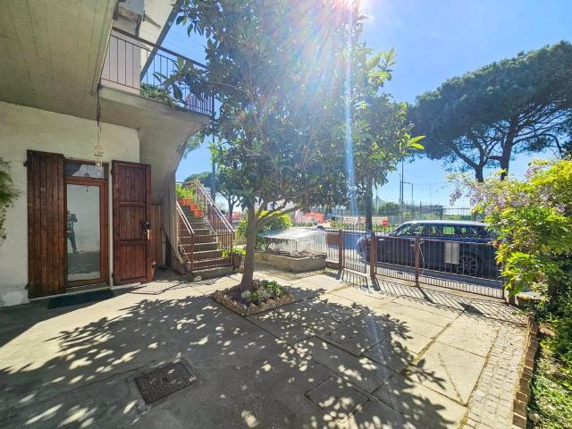Villa Indipendente in vendita a Punta Marina Terme, Ravenna