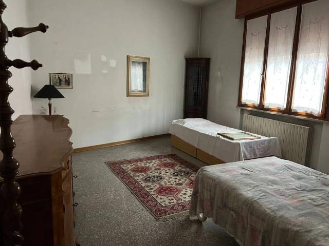 Villa Indipendente in vendita a Ravenna, Reggio Emilia