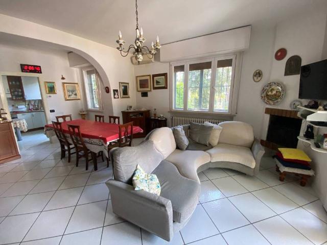 Villa Indipendente in vendita a Ravenna, Reggio Emilia