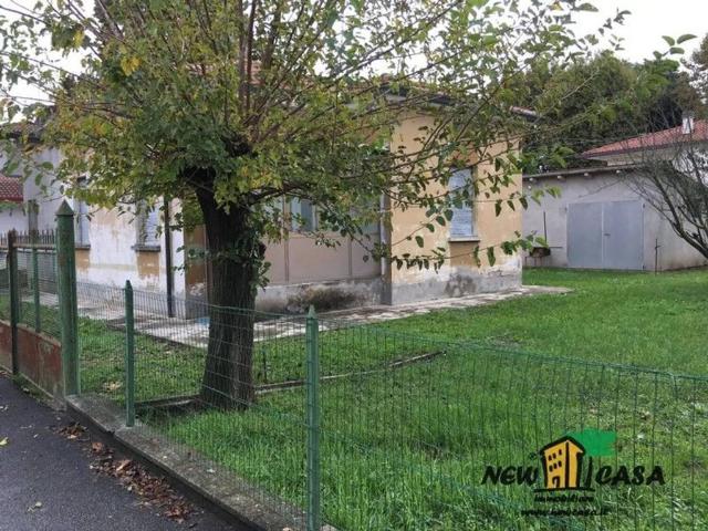 Villa Indipendente in vendita a Ravenna, Reggio Emilia