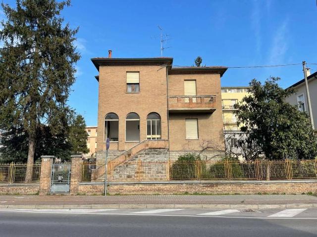 Villa Indipendente in vendita a Ravenna, Reggio Emilia