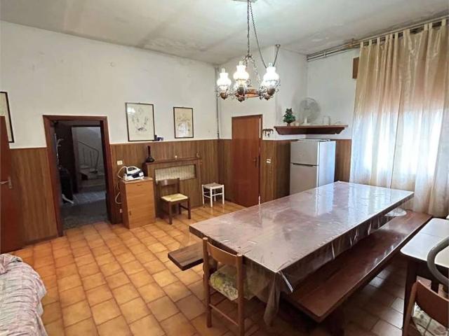 Villa Indipendente in vendita a Ravenna, Reggio Emilia