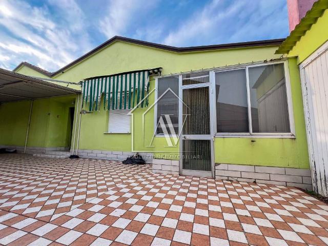 Villa Indipendente in vendita a Conventello, Ravenna