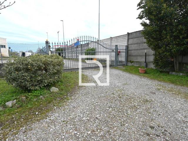Villa Indipendente in vendita a Ravenna, Reggio Emilia