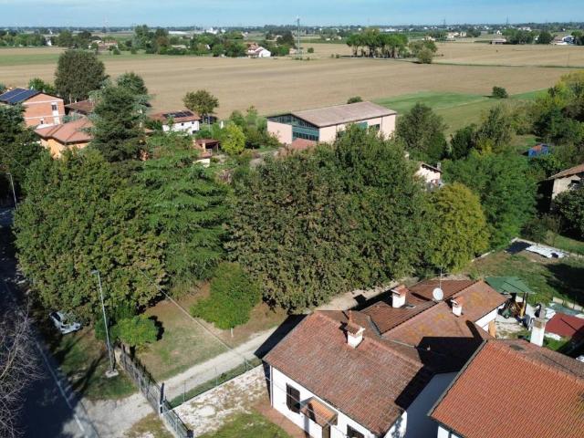 Villa Indipendente in vendita a San Zaccaria, Ravenna