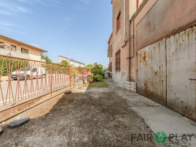 Villa Indipendente in vendita a Ravenna, Reggio Emilia
