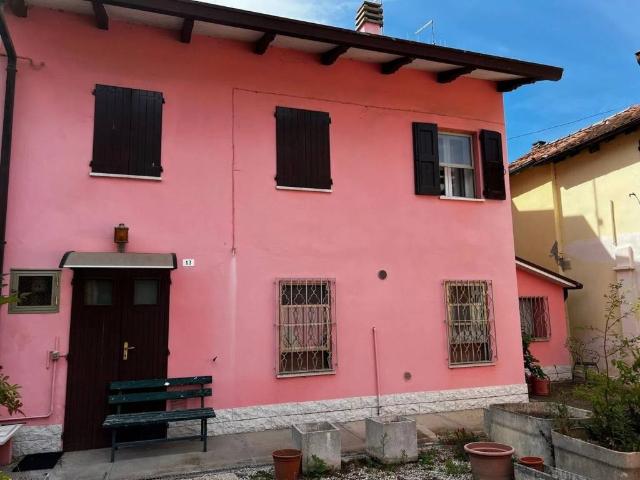 Villa Indipendente in vendita a Ravenna, Reggio Emilia