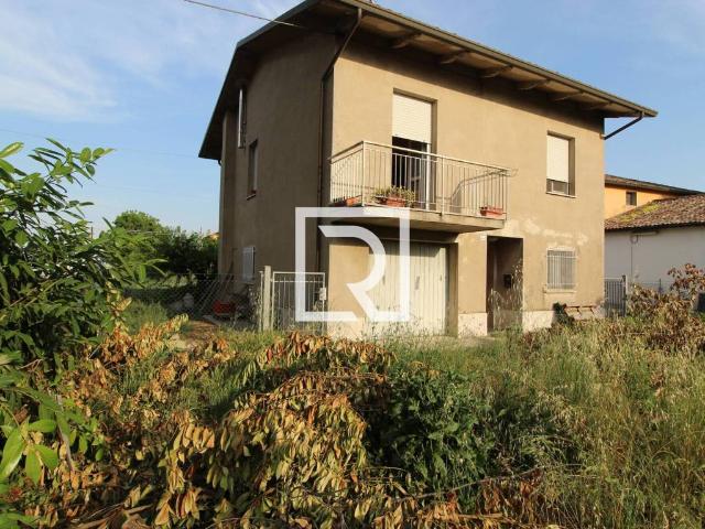 Villa Indipendente in vendita a Ravenna, Reggio Emilia