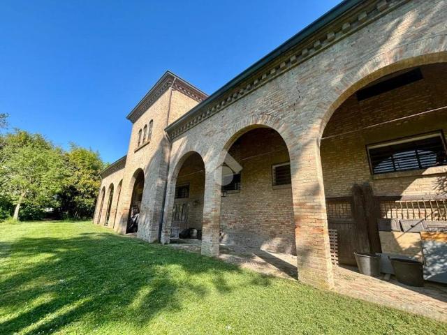 Villa Indipendente in vendita a Conventello, Ravenna