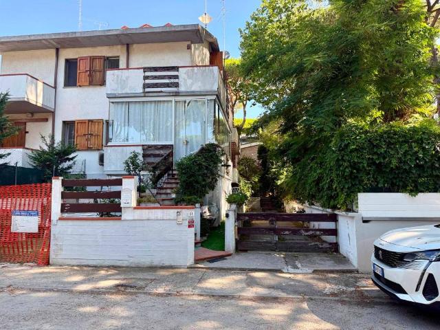 Villa Indipendente in vendita a Ravenna, Reggio Emilia