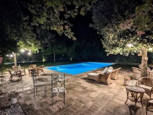 Villa Indipendente in vendita a Ravenna, Reggio Emilia