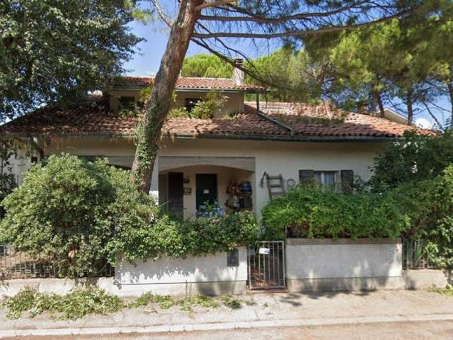 Villa Indipendente in vendita a Ravenna, Reggio Emilia