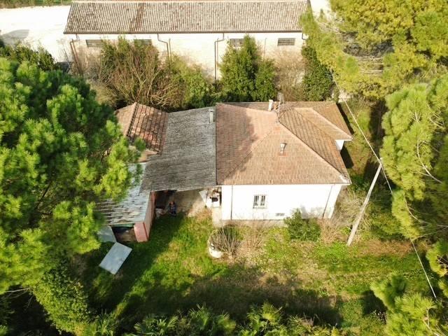 Villa Indipendente in vendita a Ravenna, Reggio Emilia