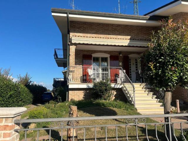 Villa Indipendente in vendita a Ravenna, Reggio Emilia