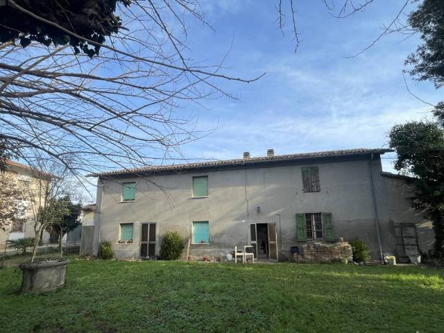 Villa Indipendente in vendita a Ravenna, Reggio Emilia
