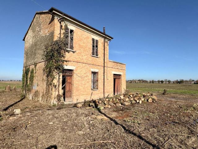 Villa Indipendente in vendita a Ravenna, Reggio Emilia