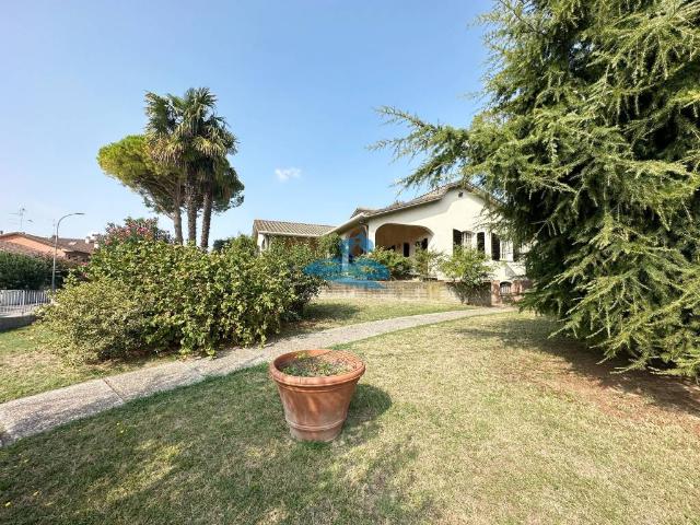 Villa Indipendente in vendita a Santo Stefano, Ravenna