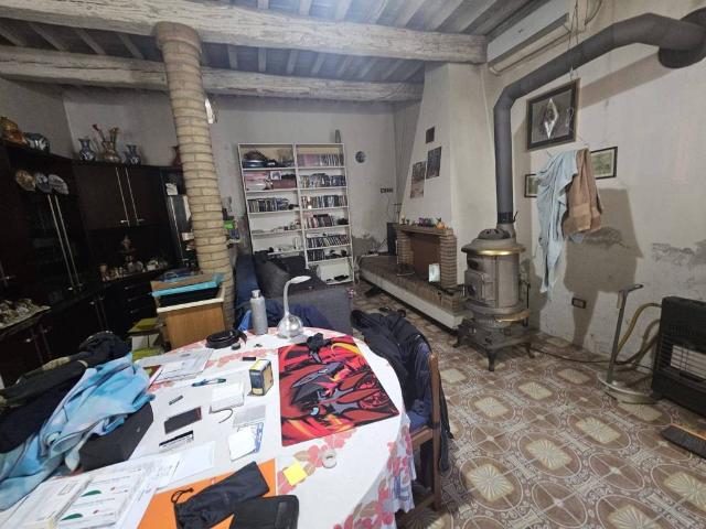 Villa Indipendente in vendita a Ravenna, Reggio Emilia