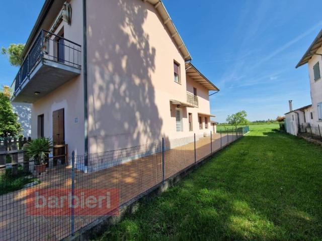 Villa Indipendente in vendita a Ravenna, Reggio Emilia
