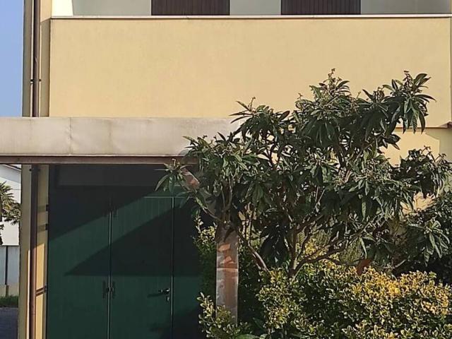 Villa Indipendente in vendita a Conventello, Ravenna